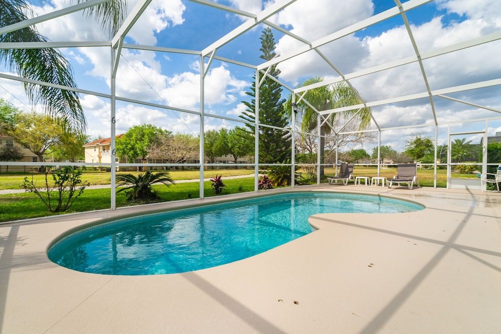 Cabaña 1114 4-bed Pool Home, Liberty Village Kissimmee