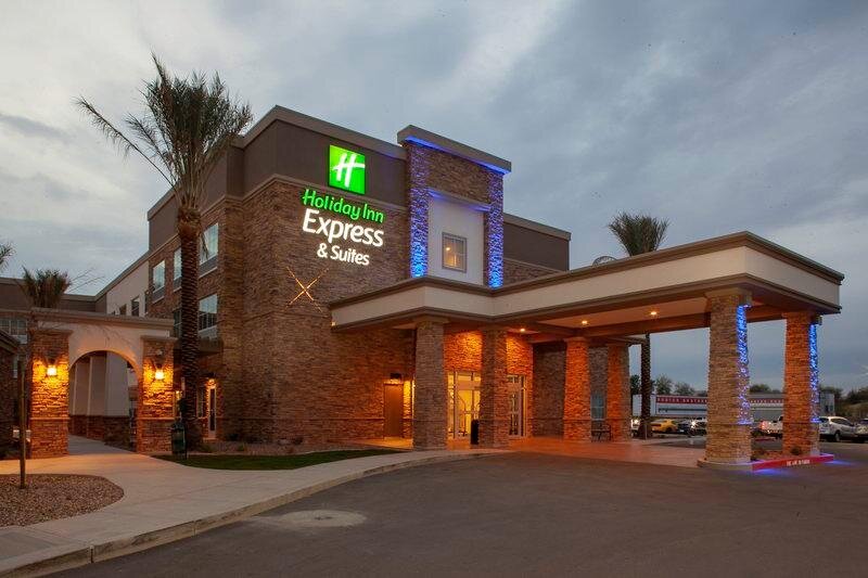 Double suite Holiday Inn Express & Suites Phoenix East - Gilbert, an IHG Hotel