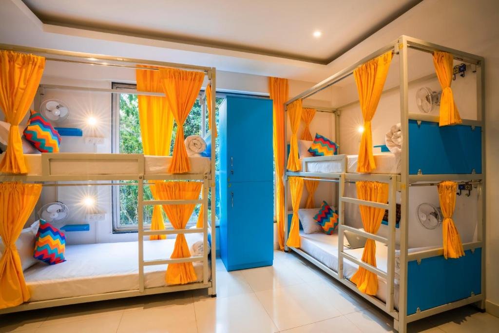 Кровать в общем номере goSTOPS Goa, Baga