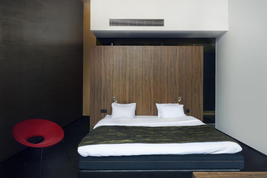Standard room Carbon Hotel