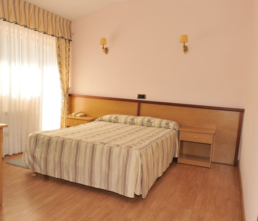 Économie double chambre avec balcon Hotel Alfar
