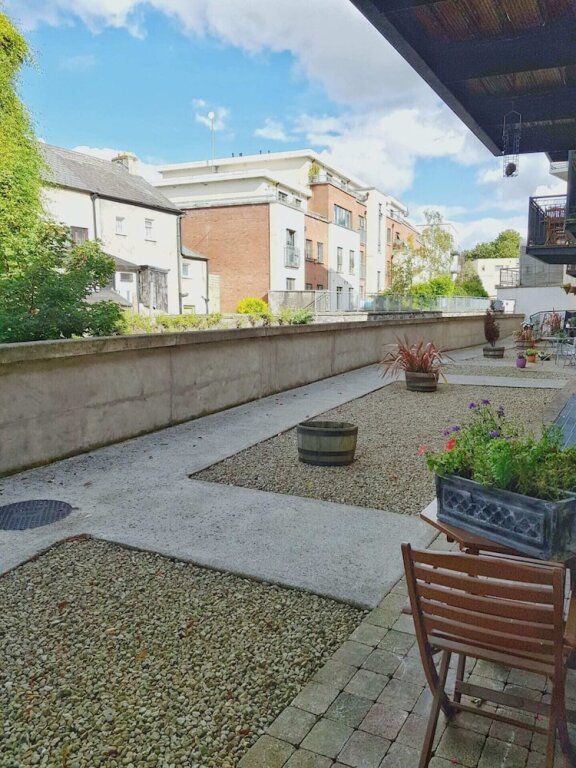 Apartamento Exhilarating 2BD Flat With Outdoor Patio, Dublin