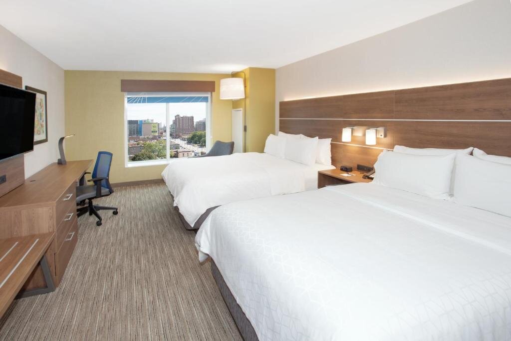 Двухместный номер Standard Holiday Inn Express & Suites Downtown Ottawa East, an IHG Hotel