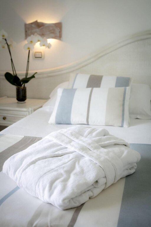 Двухместный номер Superior с видом на море Gabbiano Azzurro Hotel & Suites