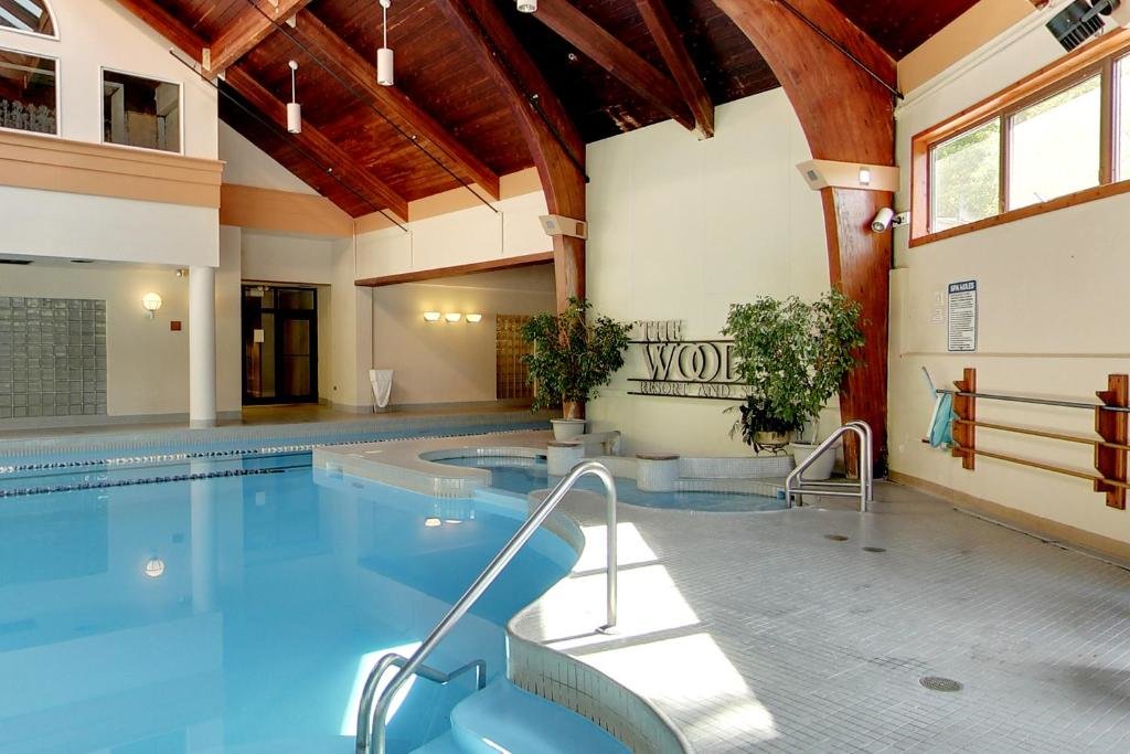 Апартаменты Condos at The Woods Resort Resort and Spa