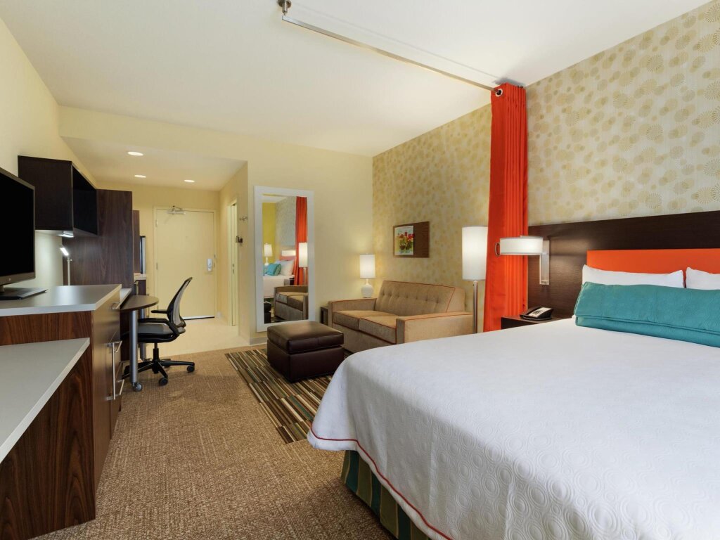 Кровать в общем номере Home2 Suites By Hilton Meridian