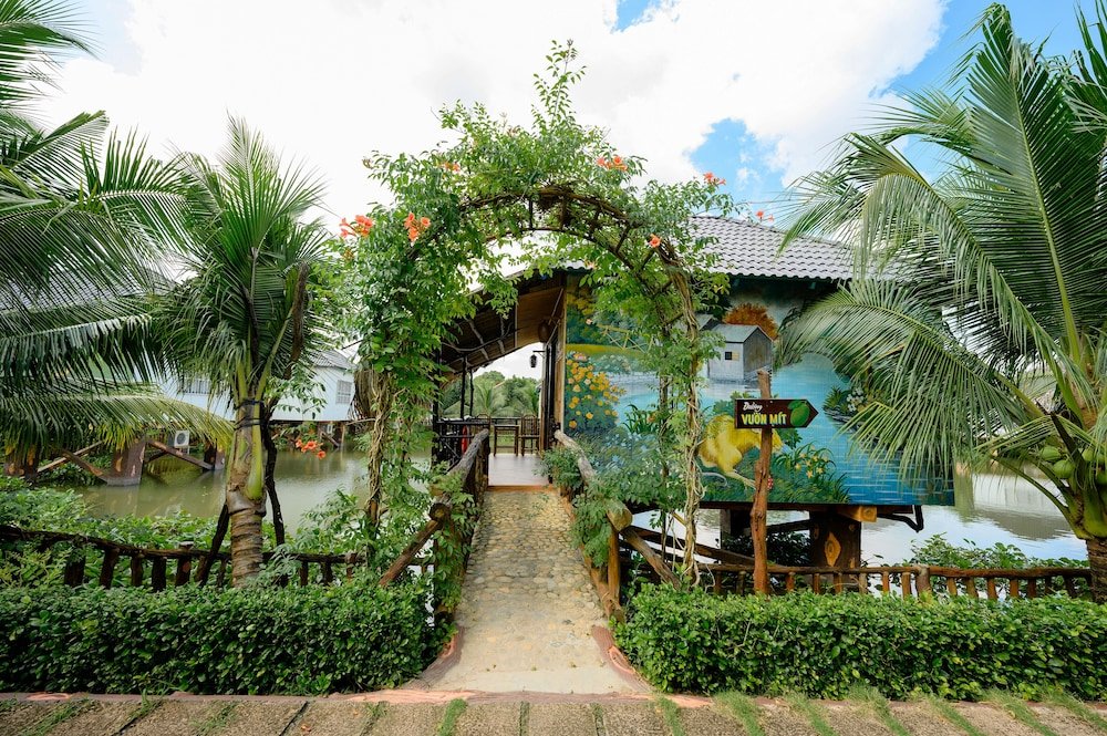 Бунгало Cantho Eco Resort