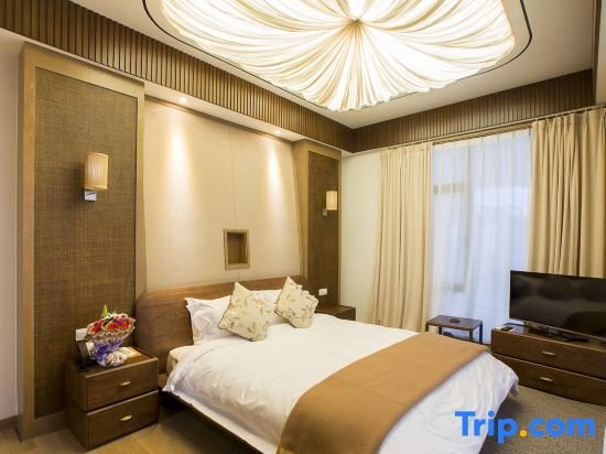 Тент с 2 комнатами Campsort Xilong Chagu Resort