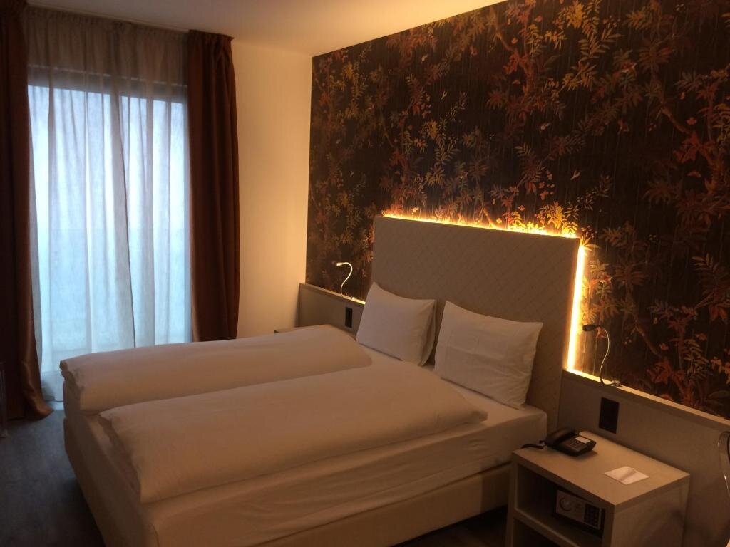 Двухместный номер Economy с частичным видом Hotel Internazionale Bellinzona