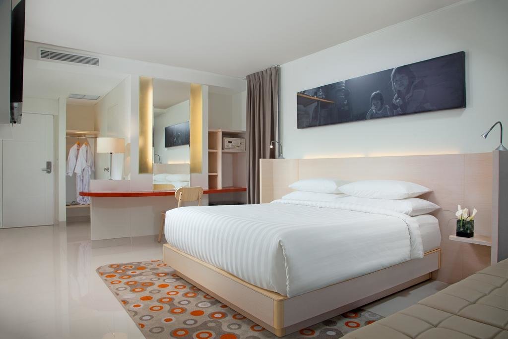 Deluxe Double room Fairfield by Marriott Surabaya