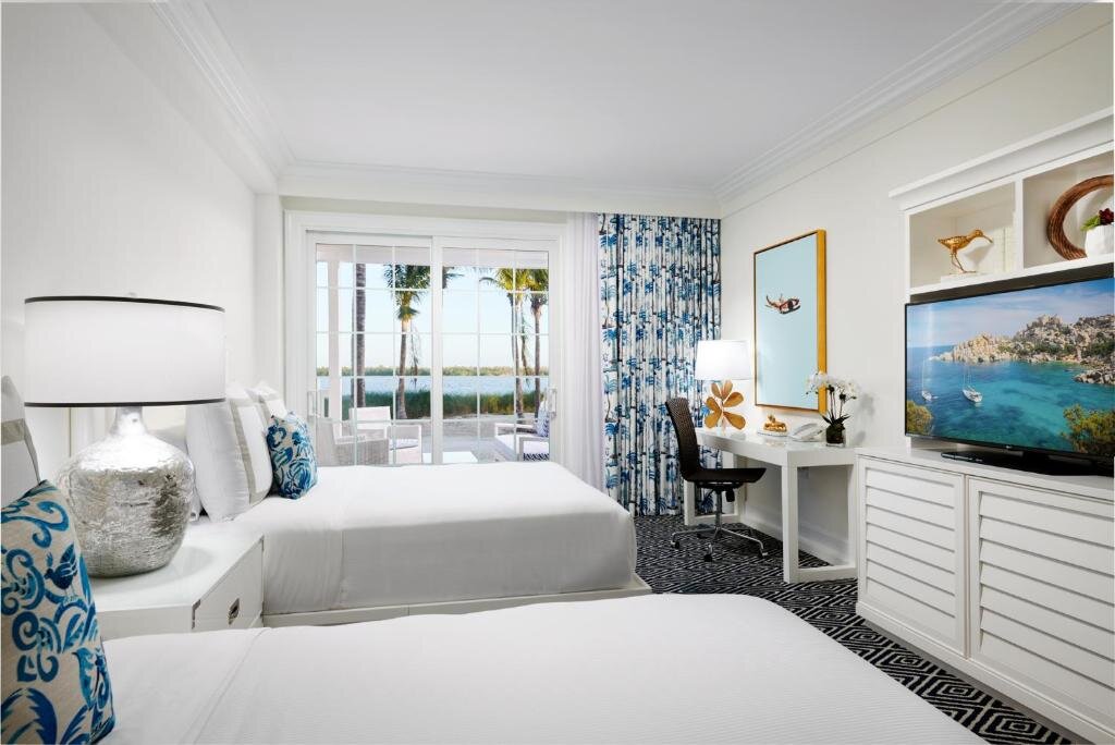 Standard Double room beachfront Isla Bella Beach Resort & Spa