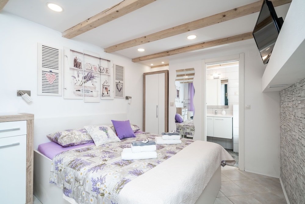 Standard room Lavender Room