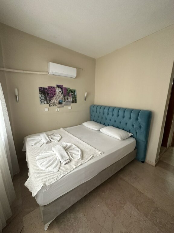 Standard Doppel Zimmer mit Balkon Koz Eren Otel Çeşme