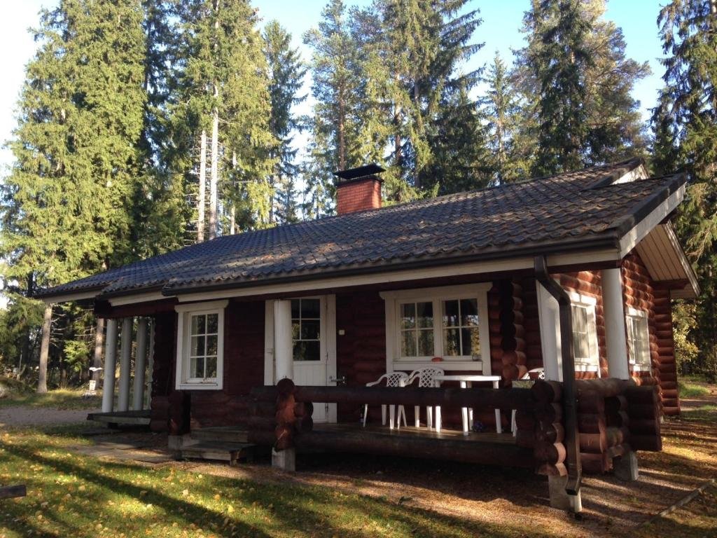 Коттедж Ylä-Saarikko Holiday Cottages
