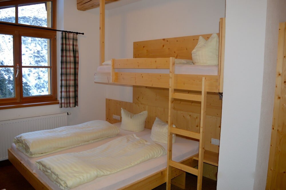 Standard Zimmer mit Bergblick Pitztaler Schihütte