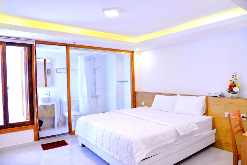 New century hotel. Ale nha trang Hotel.