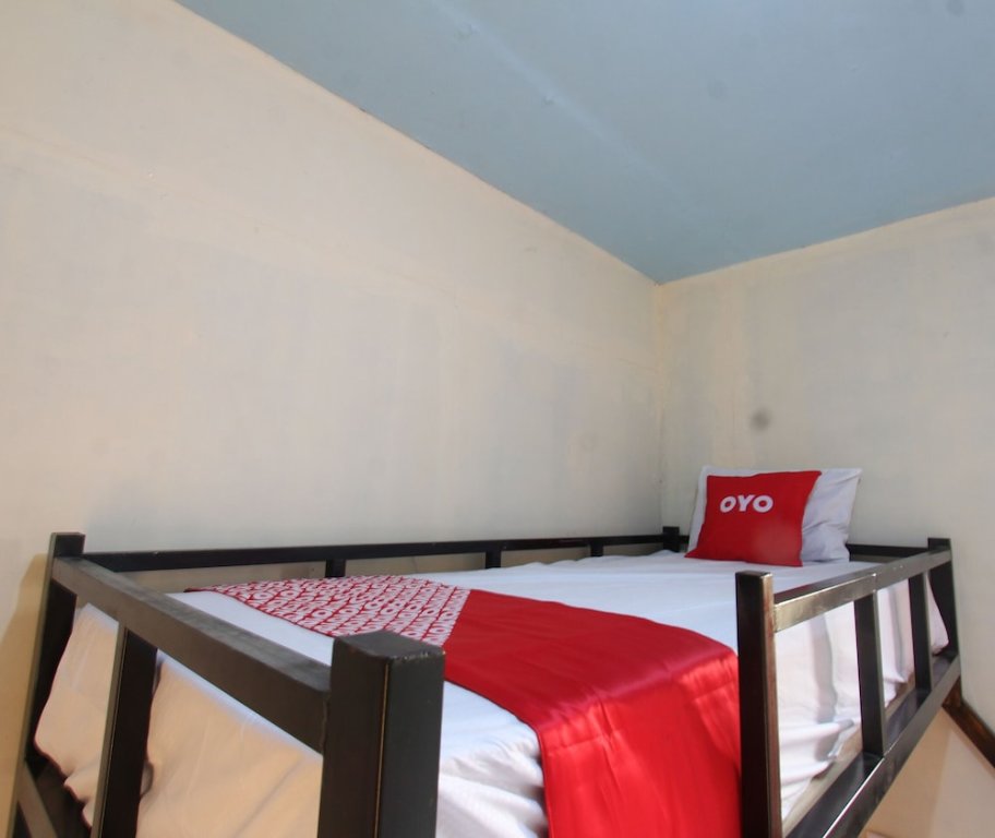 Standard Einzel Zimmer OYO 93121 Abi Bungalow & Hostel
