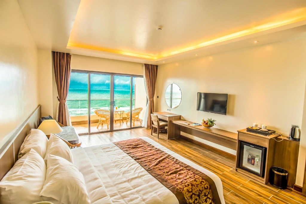 Двухместный номер Superior с видом на море Coral Bay Resort