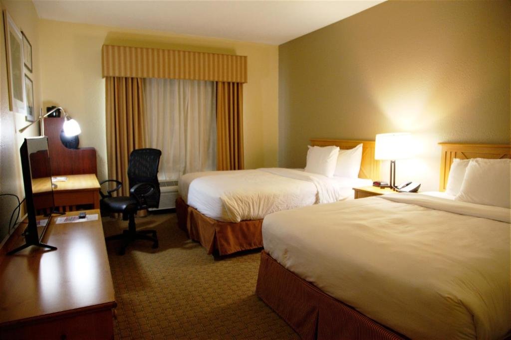 Номер Standard Country Inn & Suites by Radisson, Bloomington-Normal West, IL
