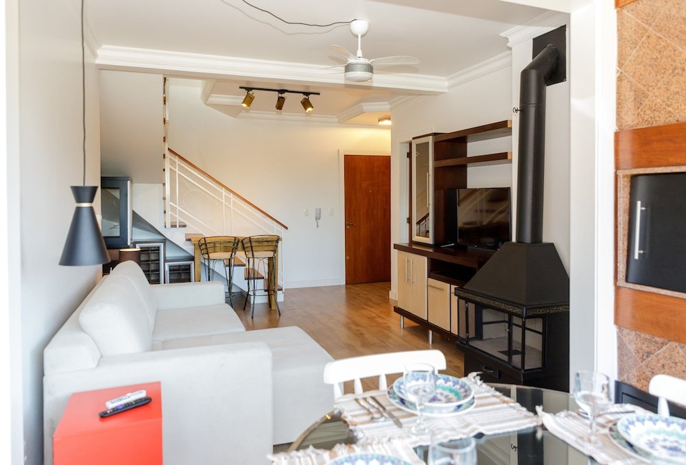 Apartamento Confort LOCAR-IN GRAMADO- Leonardo da Vinci