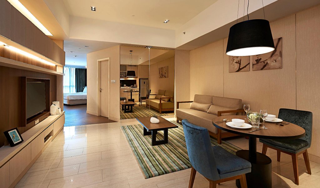 Семейный люкс Oasia Suites Kuala Lumpur by Far East Hospitality