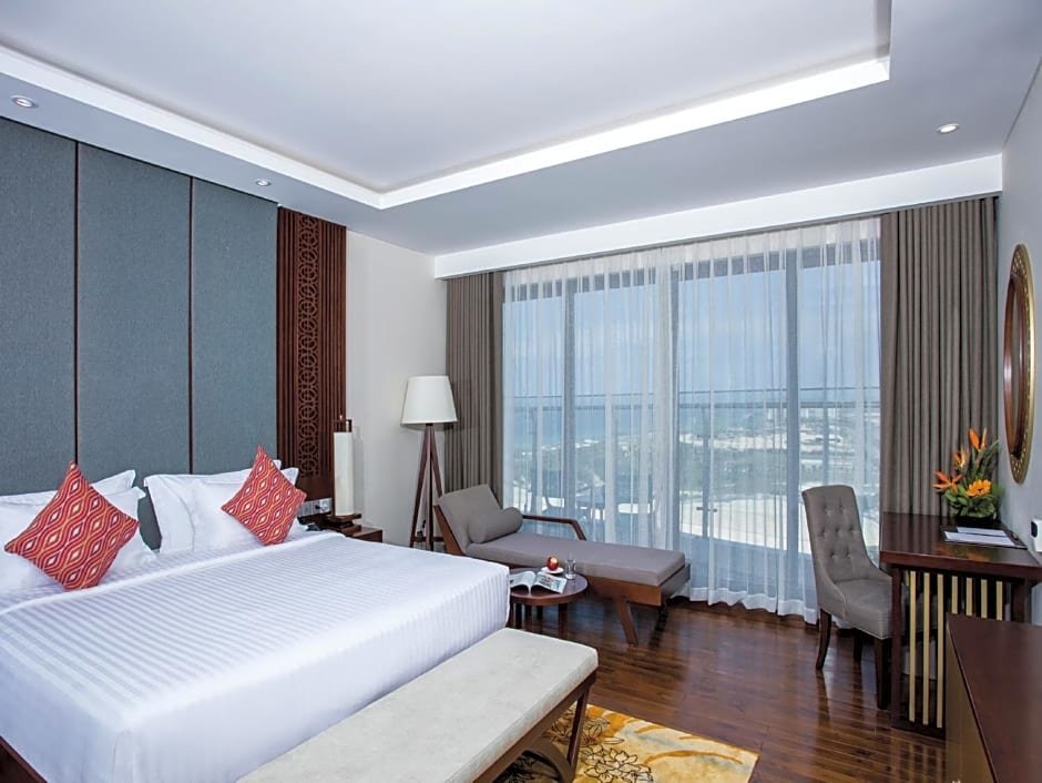 Deluxe room with balcony Duyen Ha Resort Cam Ranh