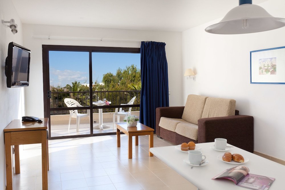 Апартаменты c 1 комнатой с балконом Blue Sea Apartamentos Costa Teguise Gardens