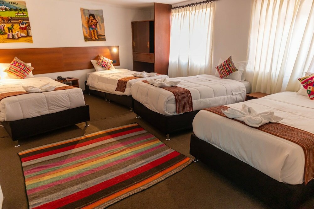 Habitación cuádruple Estándar Hotel Romero Cusco