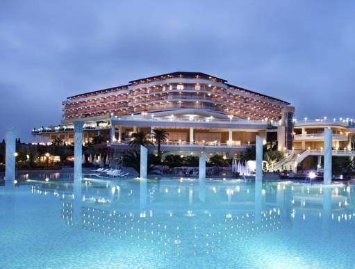 Трёхместный номер Standard Дуплекс Starlight Resort Hotel