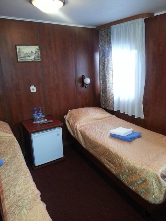 Standard double chambre Hotel-ship Petr Pervyi