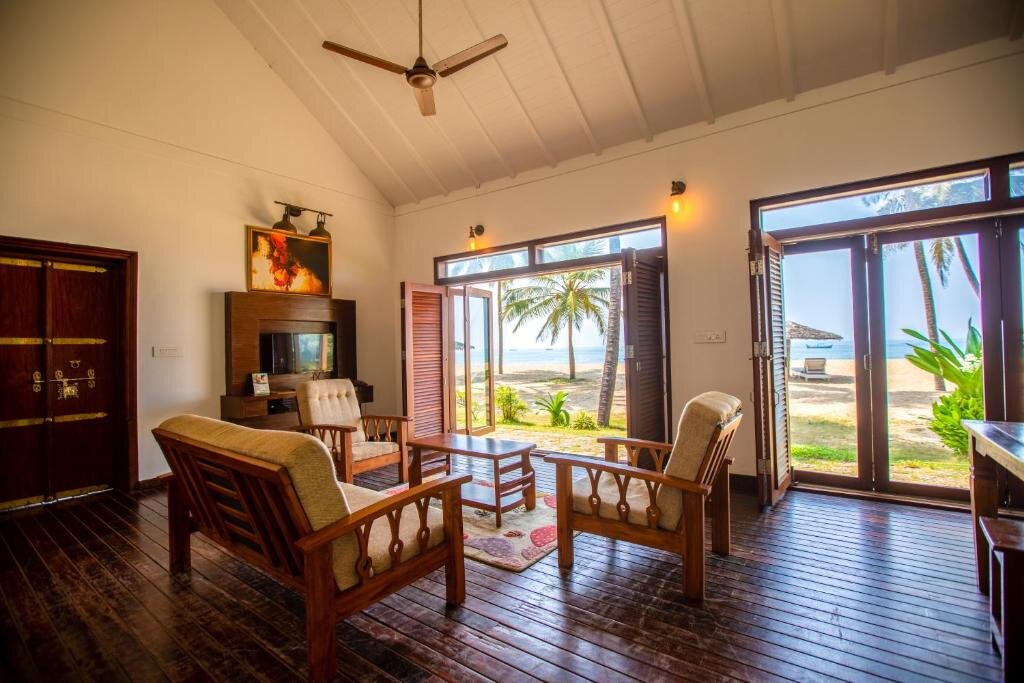 Villa Malabar Ocean Front Resort & Spa