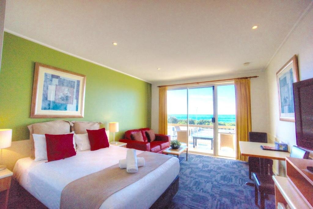 Executive Double room with ocean view The Sandridge Motel