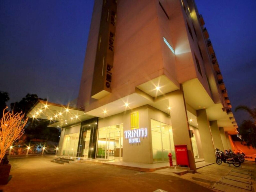 Номер Superior Triniti Hotel Jakarta