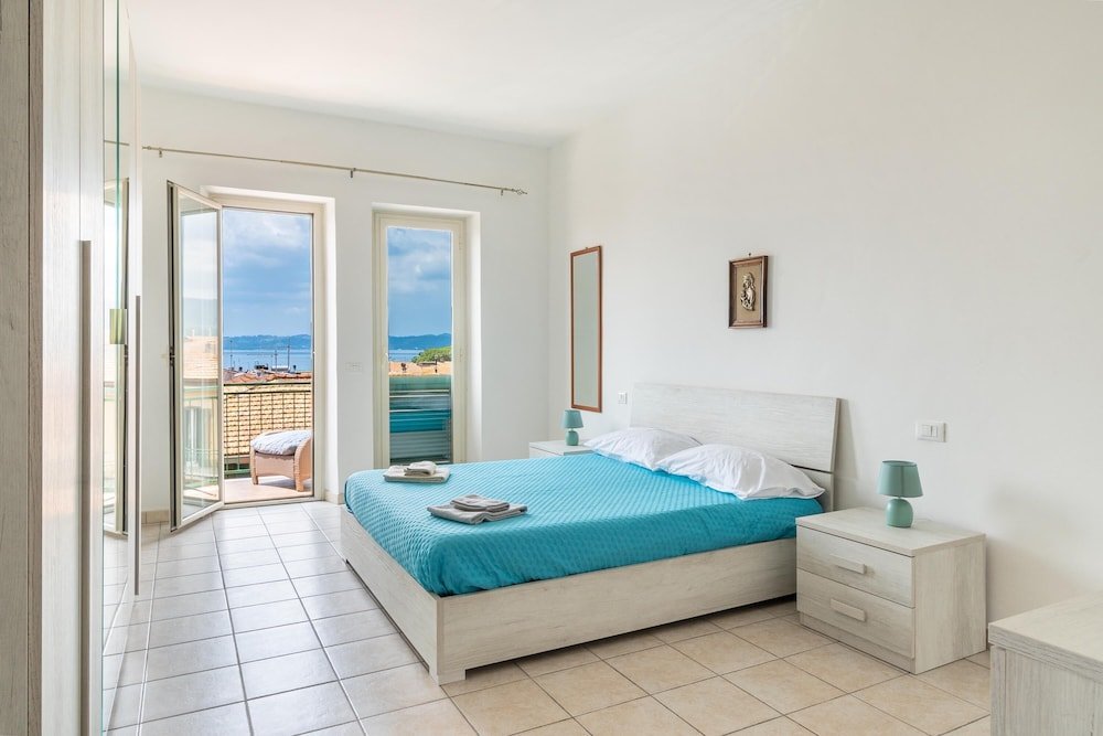 Apartment 3570 Affaccio sul Lago by Barbarhouse