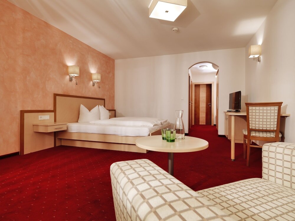 Двухместный номер Comfort c 1 комнатой Posthotel Strengen am Arlberg