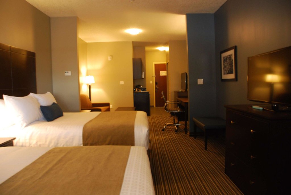 Двухместный люкс Best Western PLUS Fort Saskatchewan Inn & Suites
