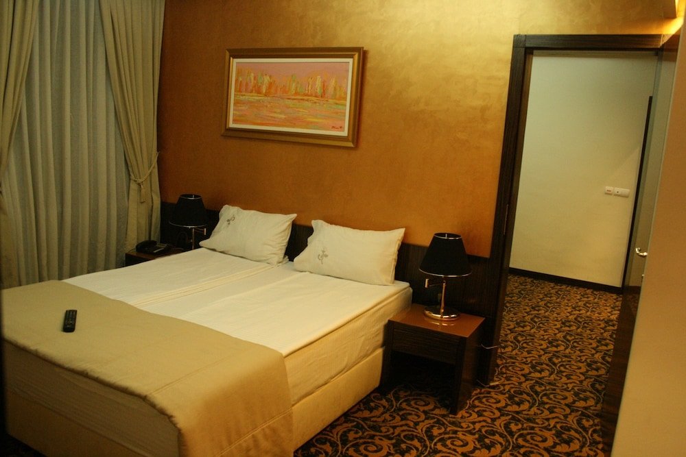 1 Bedroom Deluxe Single room with garden view Hotel Hercegovina