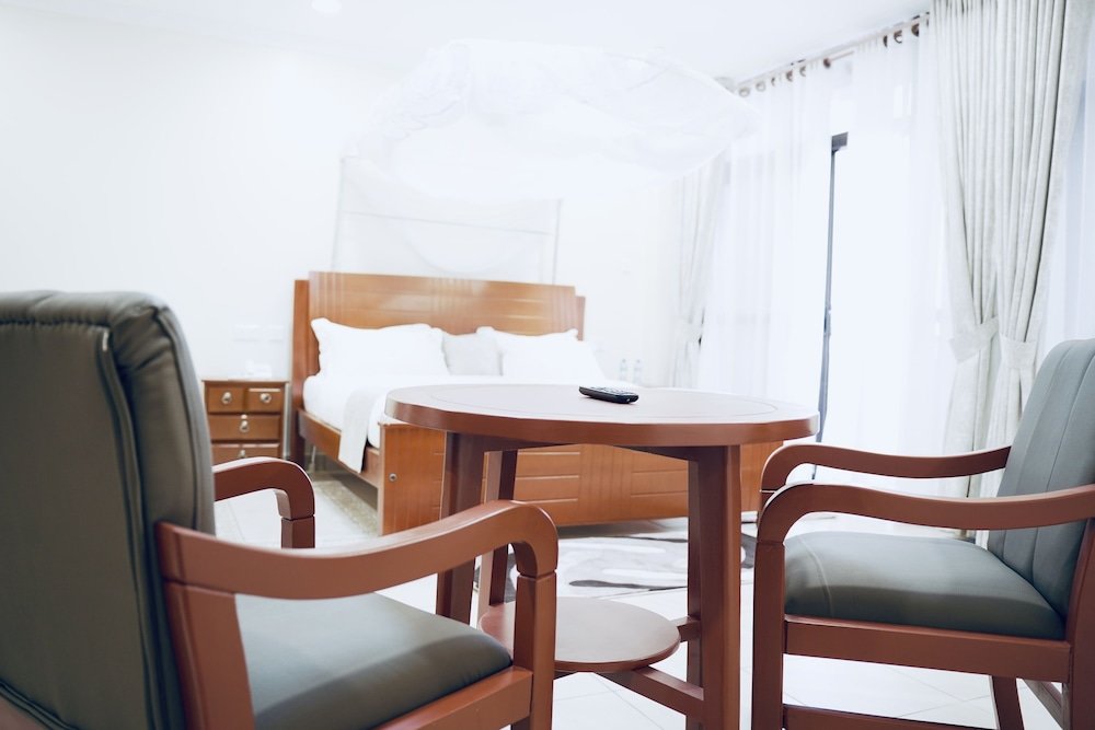 Premium Zimmer LaPonye Apartments Ntinda