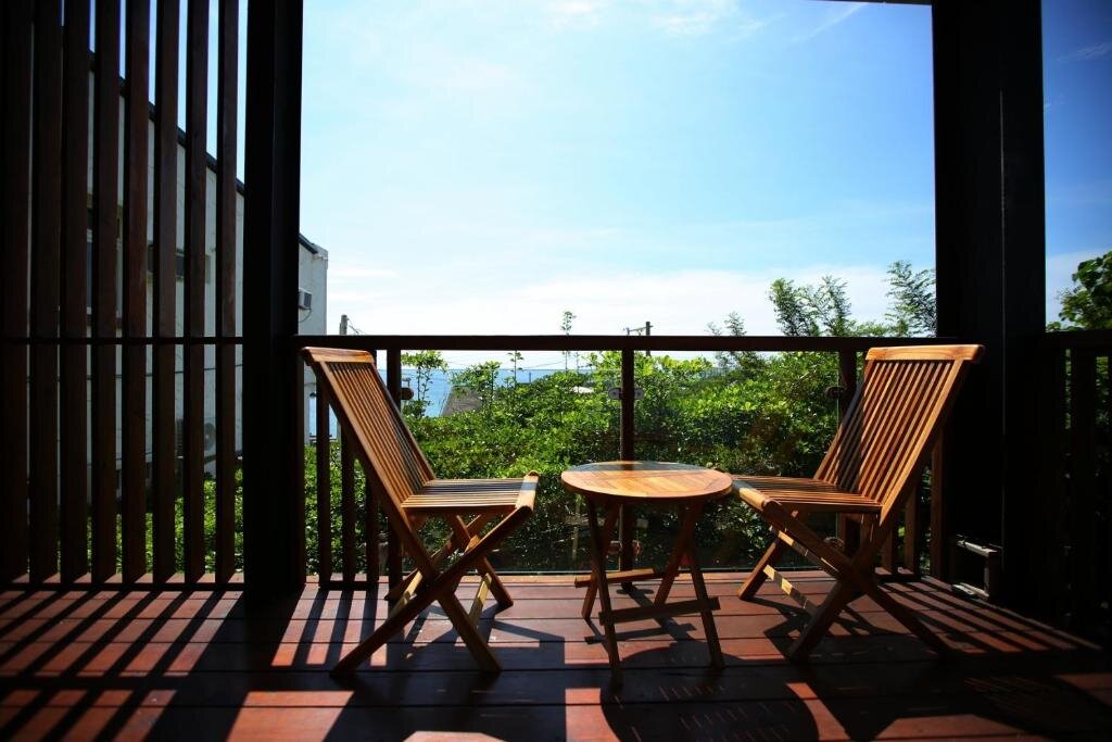 Standard Double room with balcony and with sea view Mama Tian Homestay