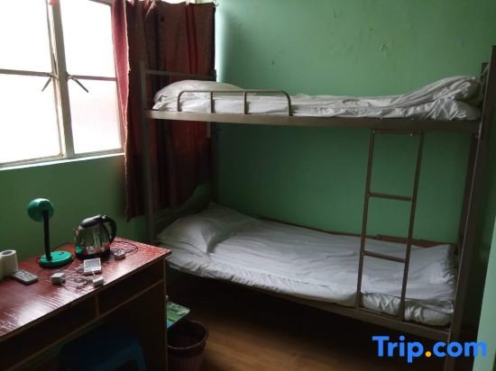 Bed in Dorm (male dorm) 100 Inn