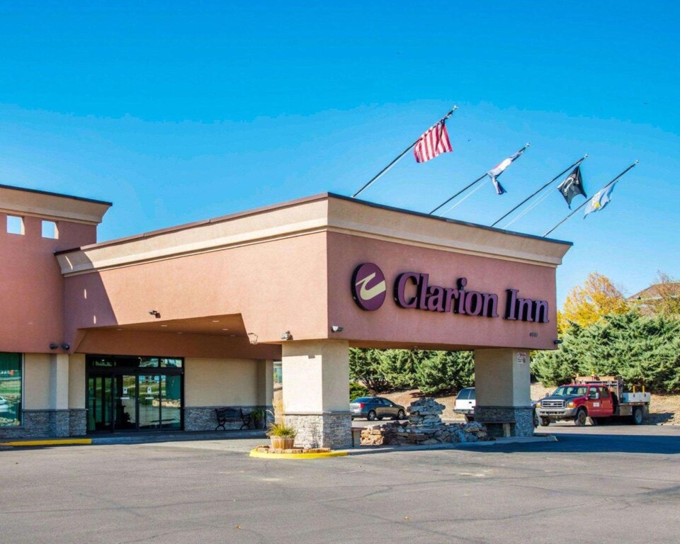 Standard Double room Clarion Inn and Events Center Pueblo North