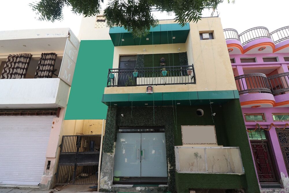 Hotel Green House By OYO Rooms