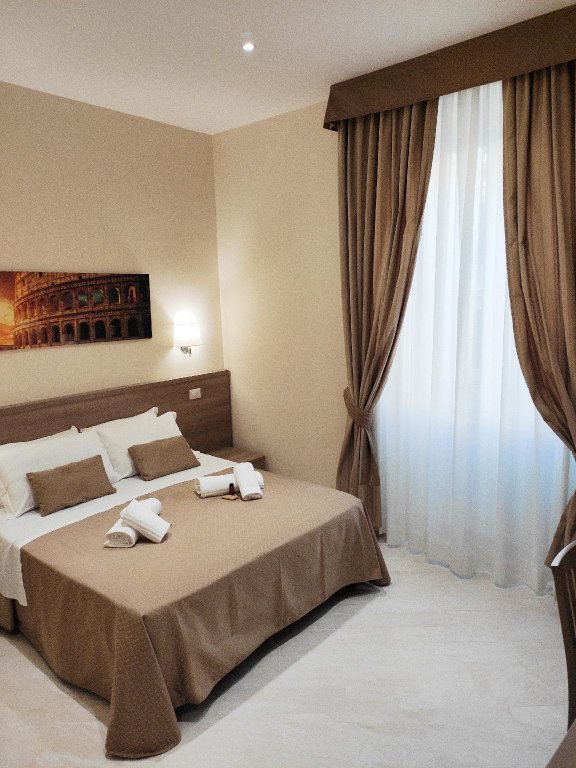 Camera Deluxe Luxury Suites - Stay Inn Rome Experience