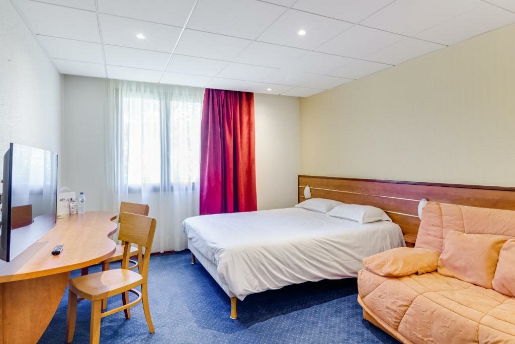 Standard Family room Brit Hotel Nantes Vigneux - L'Atlantel