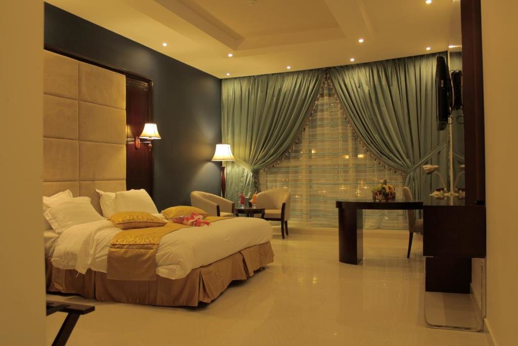 Апартаменты Superior Ofoq Al Raha Hotel Apartment