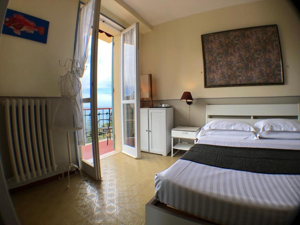 Двухместный номер Standard с балконом и с видом на море Hotel Villa Belvedere