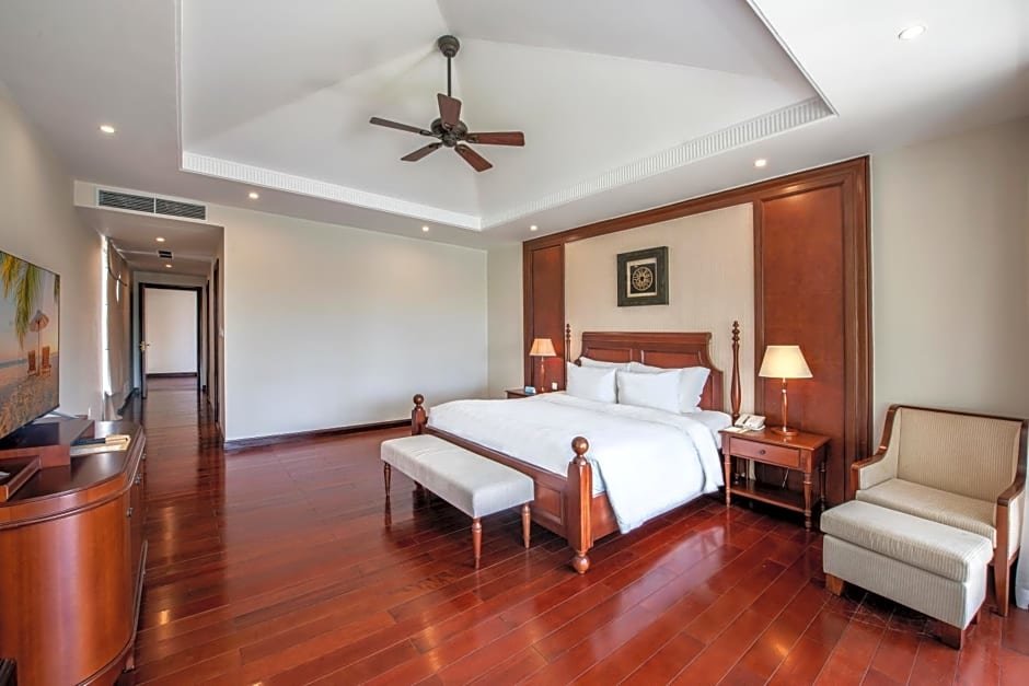 Номер Standard с 3 комнатами с видом на озеро Vinpearl Resort & Spa Phu Quoc