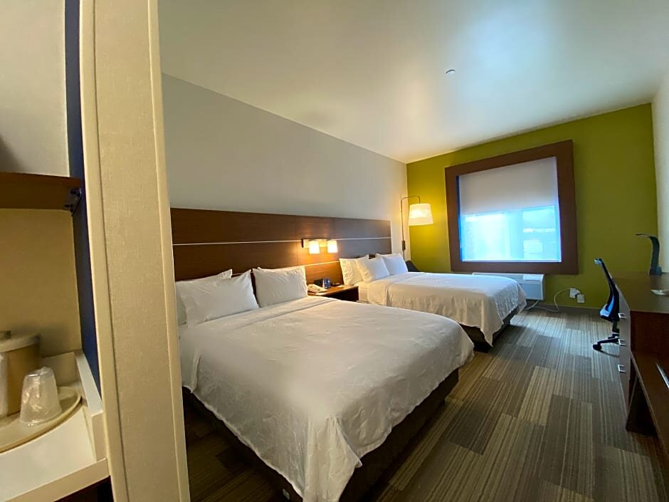Suite doble Holiday Inn Express & Suites Beaumont - Oak Valley, an IHG Hotel