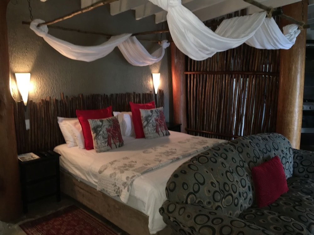 Luxury room The Birdhouse Bed & Breakfast #NO Loadshedding #Solar Energy