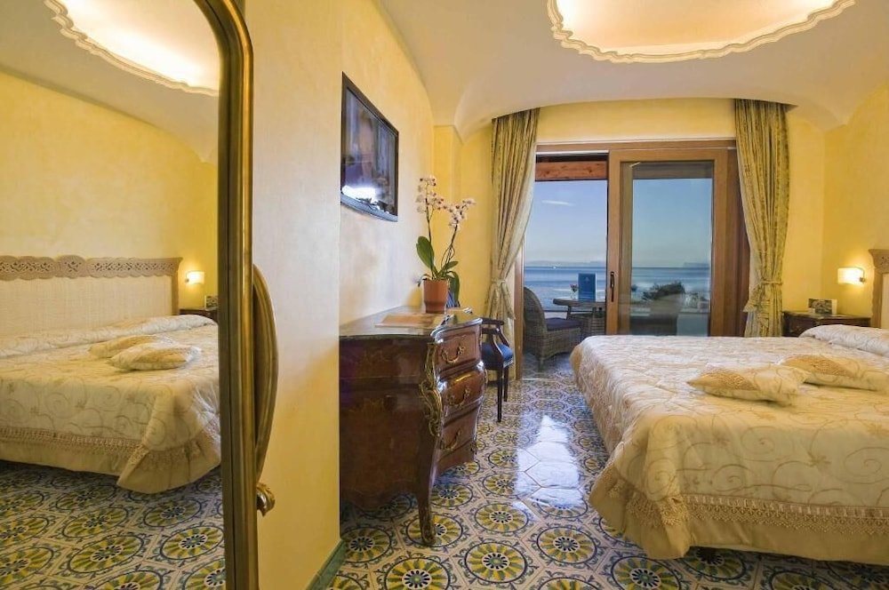 Premier chambre Strand Hotel Terme Delfini